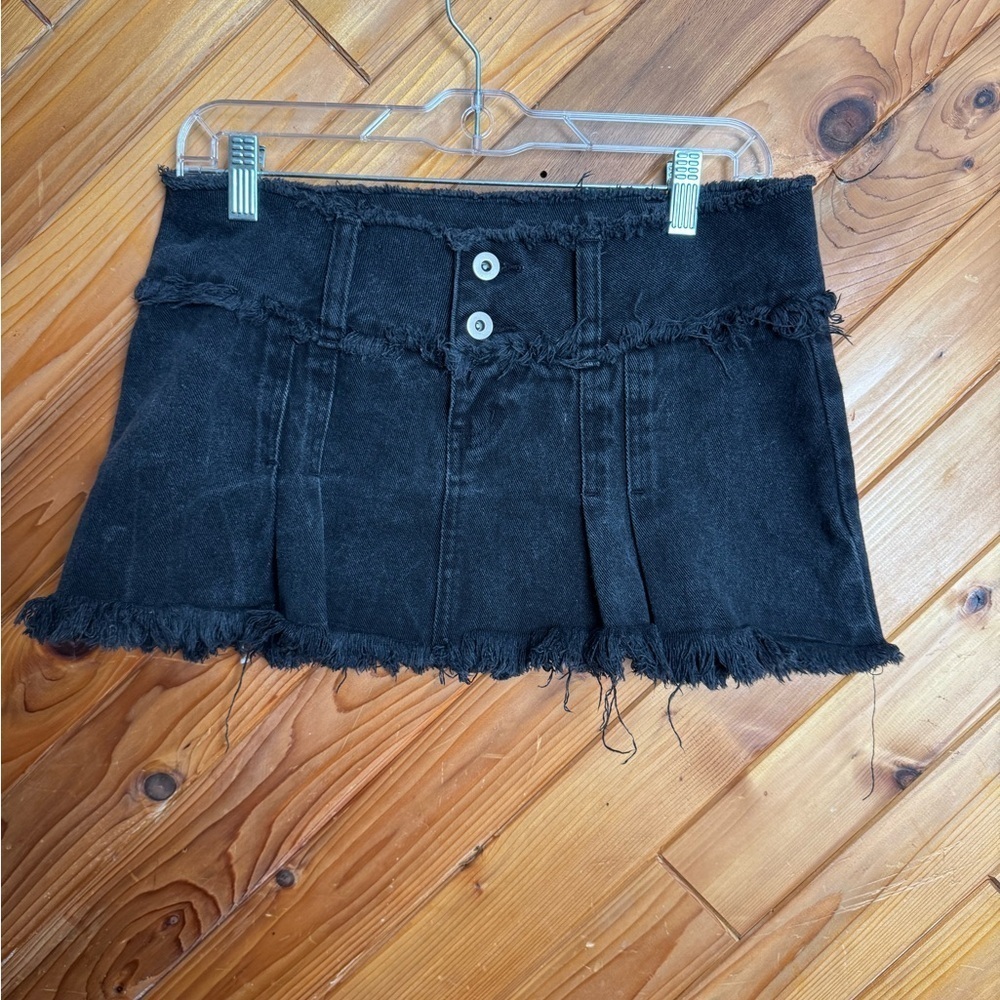 I.AM.GIA Charcoal Frayed Hem Mini Skirt Size Small